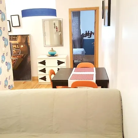 Apartment R. Do Salvador