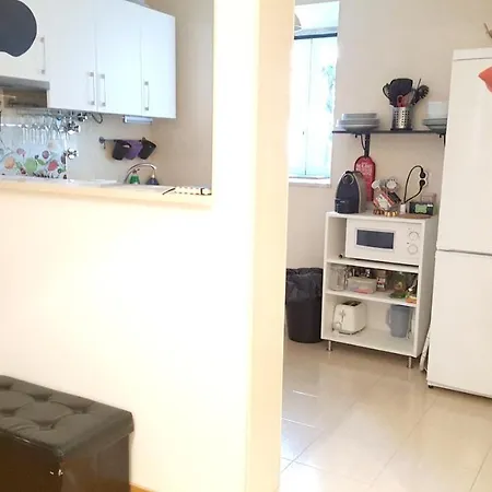 Apartment R. Do Salvador